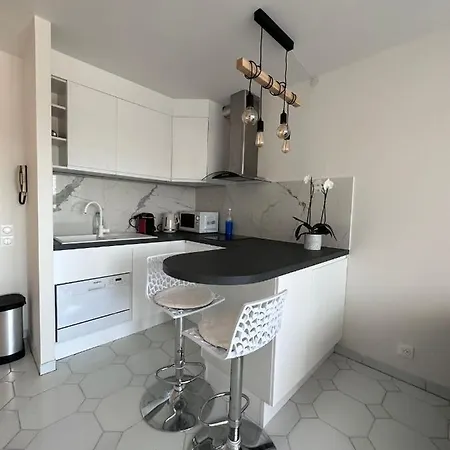 Port Vauban. * Αντίμπ