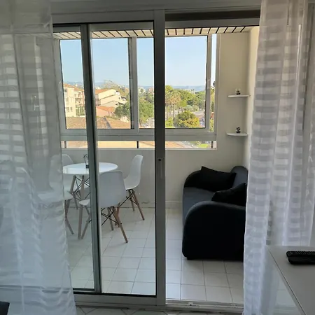 Port Vauban. Apartmán Antibes